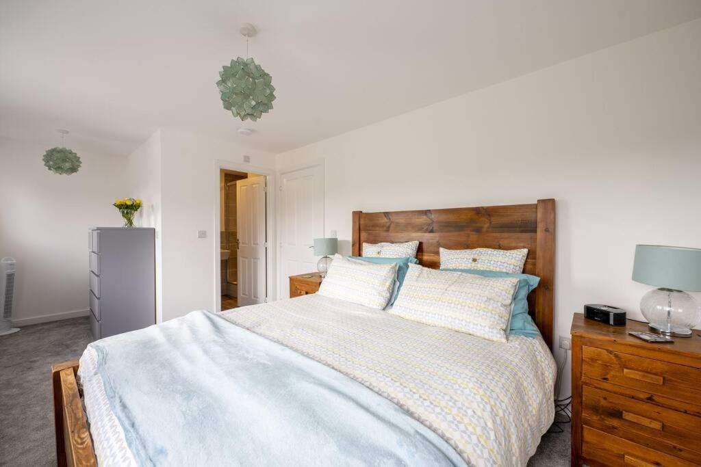 Cosy 3 Bed Near Beaches, Cardiff & Brecon Beacons Coity Exteriér fotografie