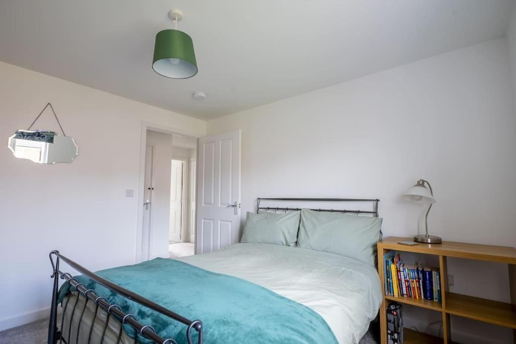 Cosy 3 Bed Near Beaches, Cardiff & Brecon Beacons Coity Exteriér fotografie